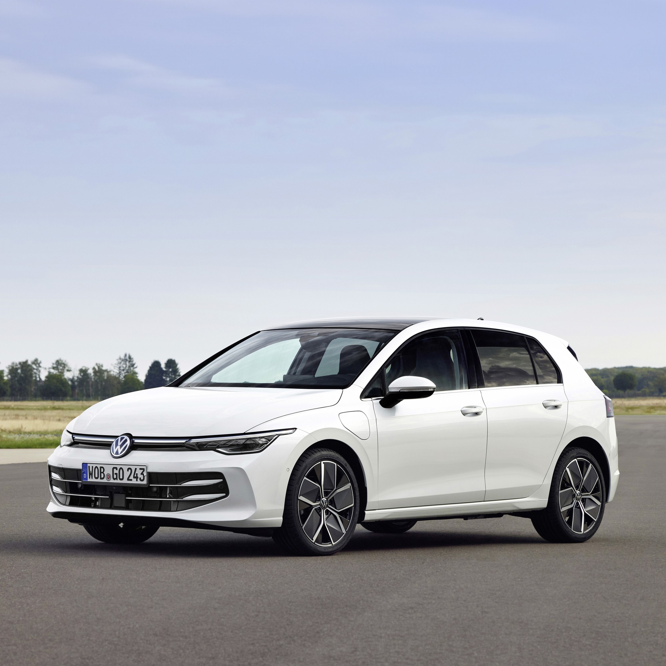 Nuevo Golf e Nuevo Golf e